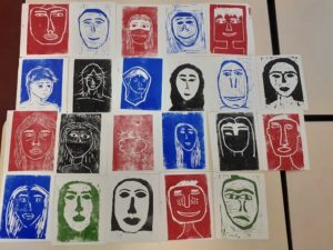 Réalisation des élèves de l'atelier Linogravure