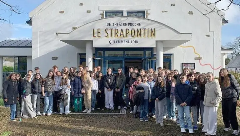 Lire la suite à propos de l’article Représentation au Strapontin 🎭